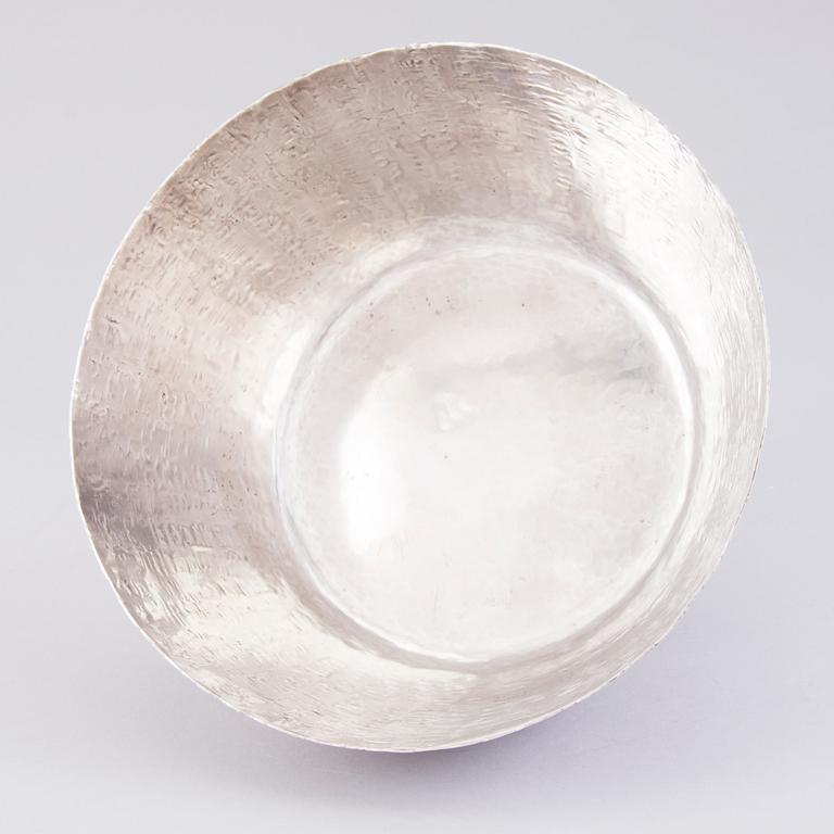 TAPIO WIRKKALA, SKÅL, silver, stämpelsignerad TW, Hopeakeskus, Tavastehus, 1964.