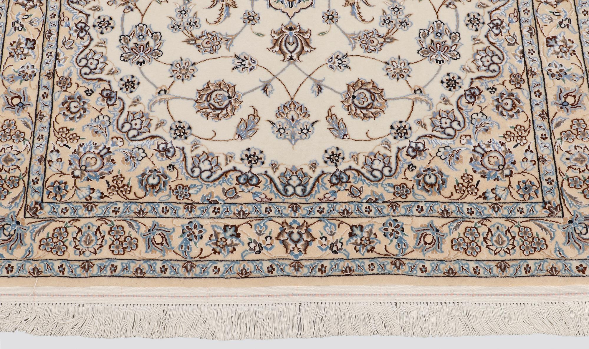 A rug, Nain Part Silk, sk 6 LAA, 154 x 102 cm.