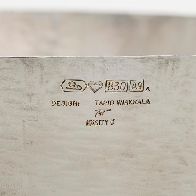 Tapio Wirkkala, skål, silver, TW 243, Kultakeskus, Tavastehus 2002.