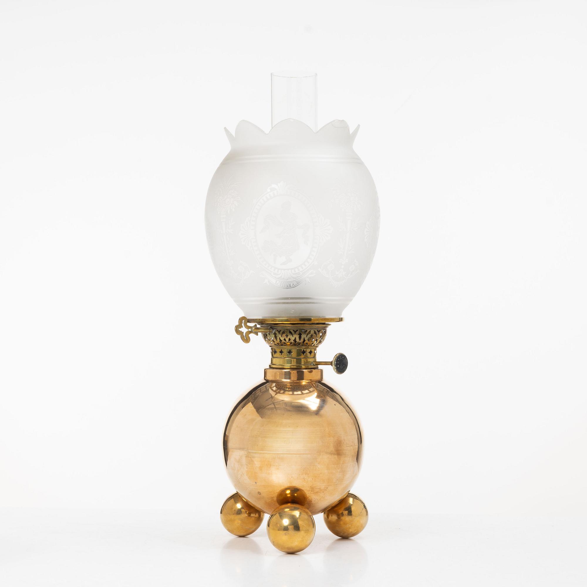 Kerosene lamp, Gold-Brenner, circa 1900.