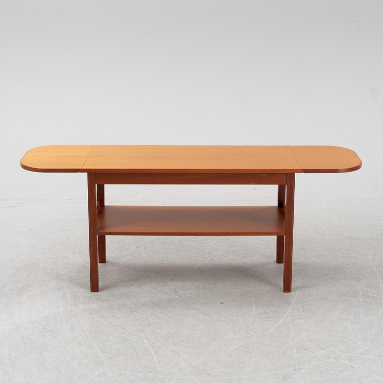 A model 1059 mahogany side table by Josef Frank for Firma Svenskt Tenn.