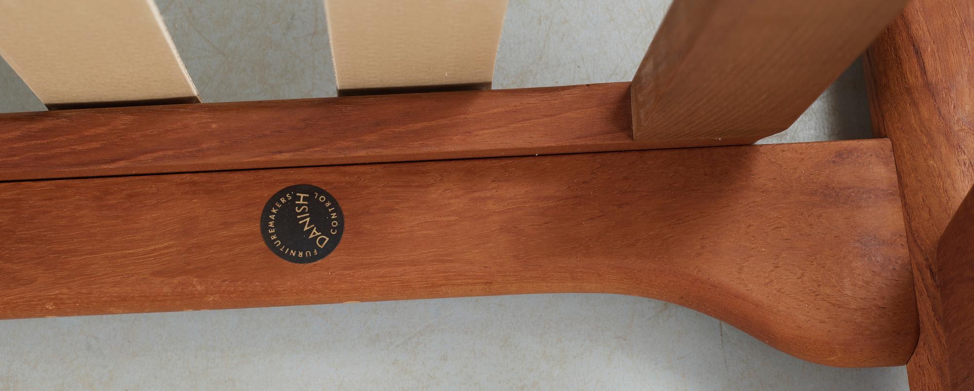 FÅTÖLJER, ett par, etikettmärkt Danish Furniture Control,  Danmark, 1900-talets mitt.
