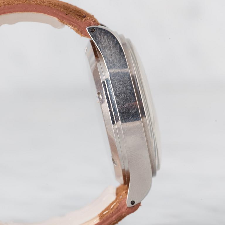 OMEGA, chronograph.