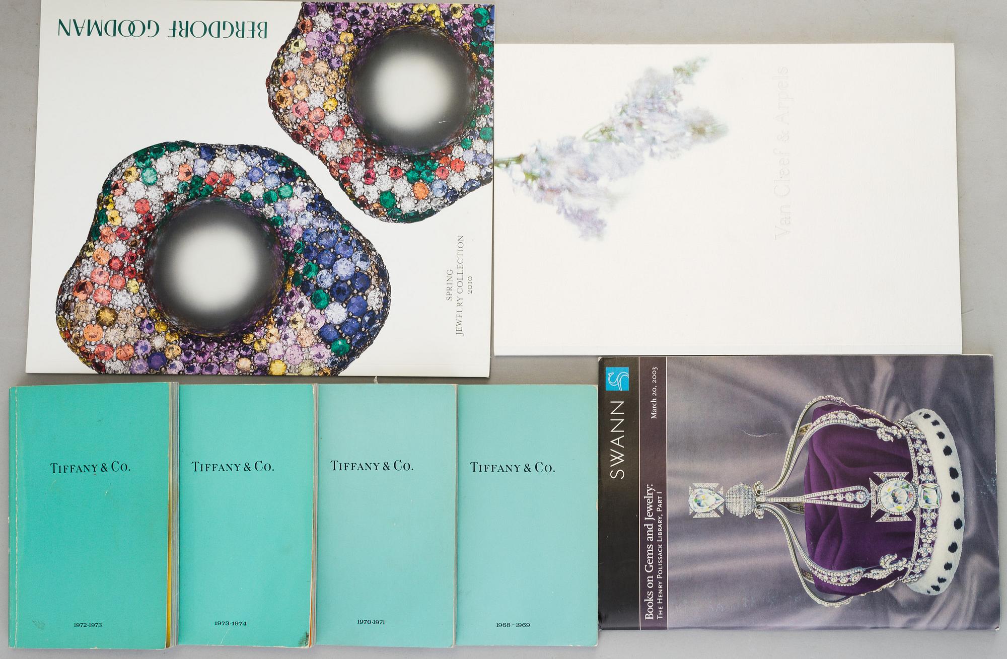 BOOKS. 12 vol, About Jewelry.