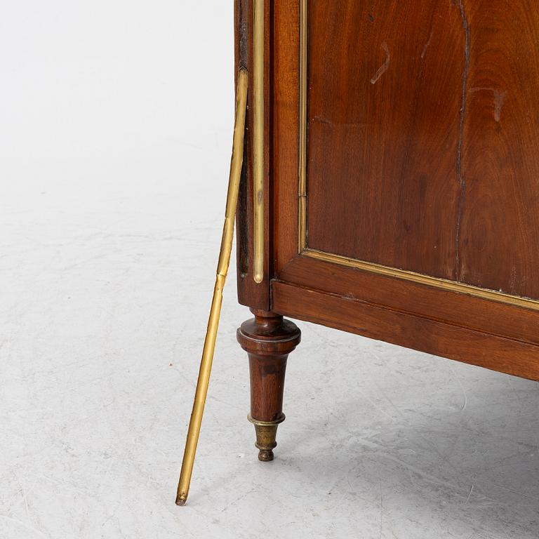 Chest of drawers, Directoire, France, circa 1800.
