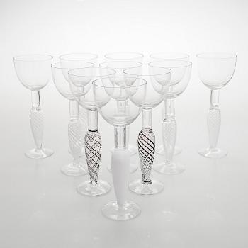 Brita Flander, Jalallisia laseja, 11 kpl, sarjoista "Naiset" ja "Veljekset" Marimekko, JL-Lasi, Riihimäki 1990-2000-luku.