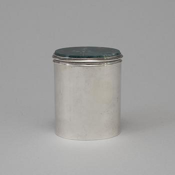 ATELIER BORGILA, burk med lock, silver 925/1000 och agat, Stockholm 1968.