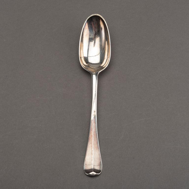 A n English 18th century silver rat-tail spoon, mark London 1719-20.