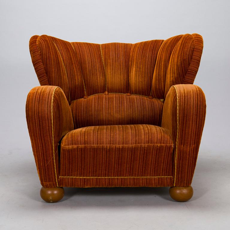 Märta Blomstedt, an 'Aulanko-model' armchair. Designed in 1939.