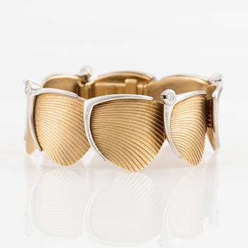 Ole Lynggaard, armband, 14K guld med briljantslipade diamanter.