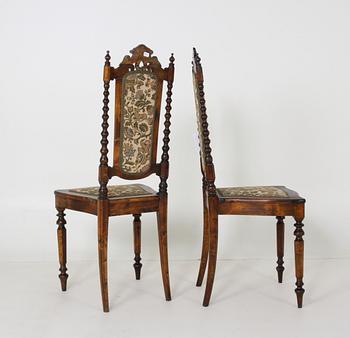 STOLAR, ett par, renässansstil, 1900-tal.
