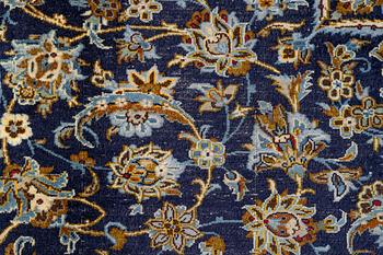 Carpet, oriental, approx. 390 x 285 cm.