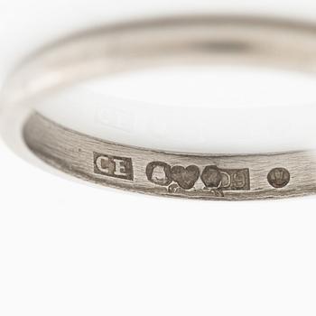 Ringar, två stycken, platina, släta, 1950-tal.