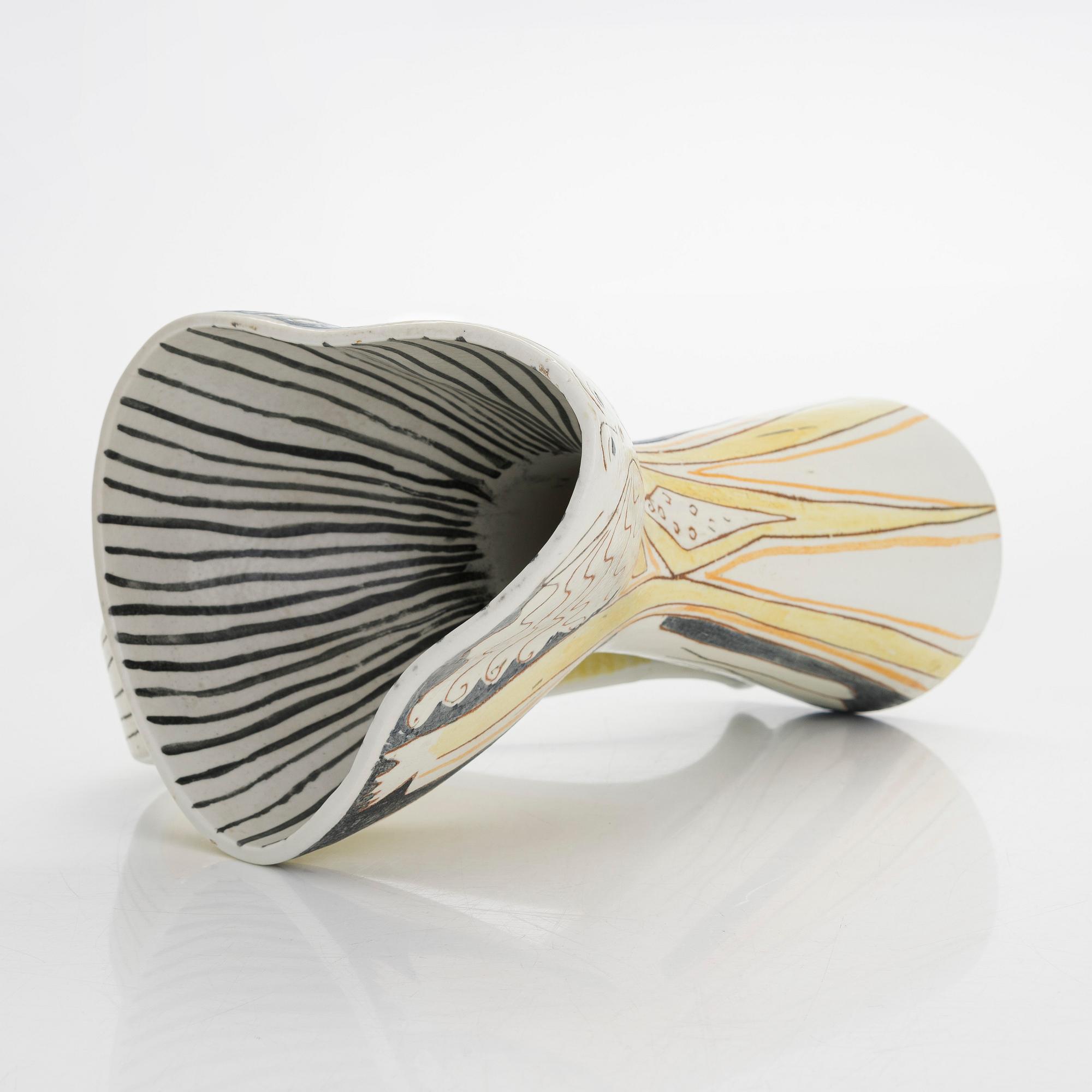 Birger Kaipiainen, kanna, stengods, signerad Kaipiainen.