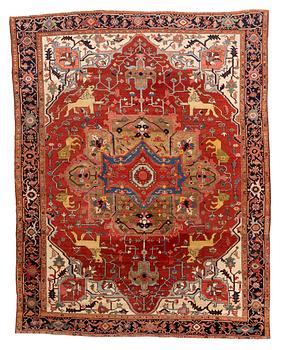 A carpet, semi- antique/old Heriz/Gorovan, ca 352 x 277 cm.