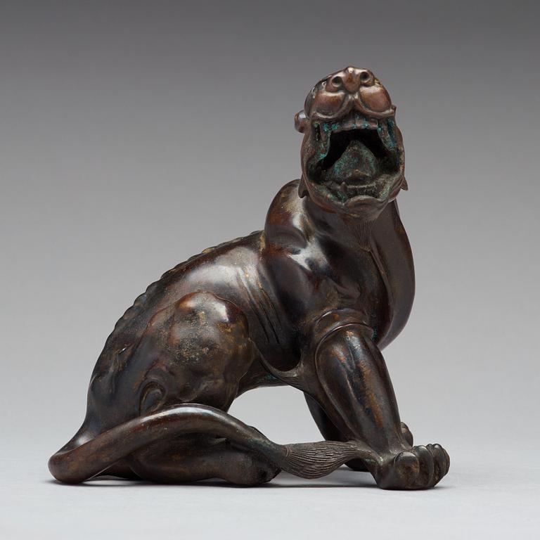 FIGURIN, brons. Mytologiskt djur, 1600-tal.
