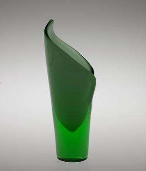 Gunnel Nyman, A VASE.