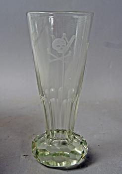 FRIMURARGLAS, 21 st, 1900-talets första hälft.