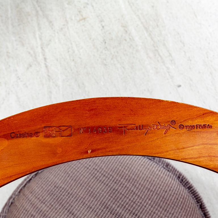 Frank Lloyd Wright, karmstol, modellnummer 606 "Barrel", Cassina.