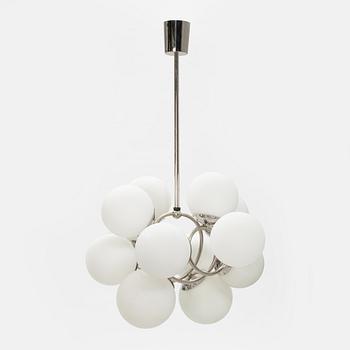 A sputnik model ceiling lamp from Kaiser Leuchten.