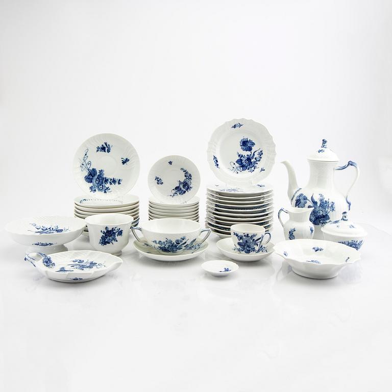Servis 52 dlr "Blå blomst" Royal Copenhagen.
