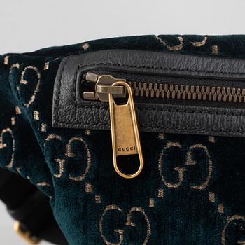 Gucci, "Sherry Line Belt Bag".