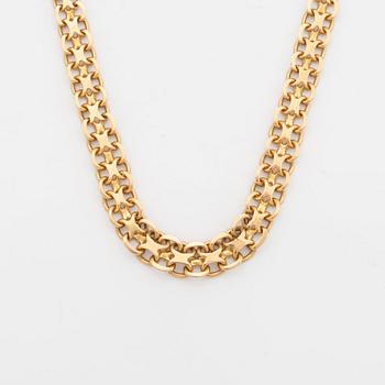 18K gold necklace.