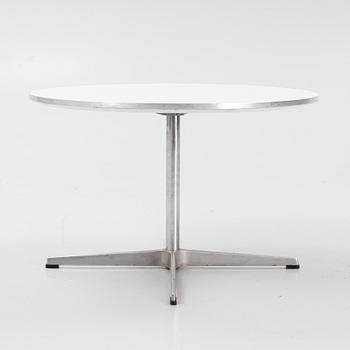 Arne Jacobsen, Bruno Mathsson & Piet Hein, soffbord, modell "A222", Fritz Hansen, Danmark 1988.