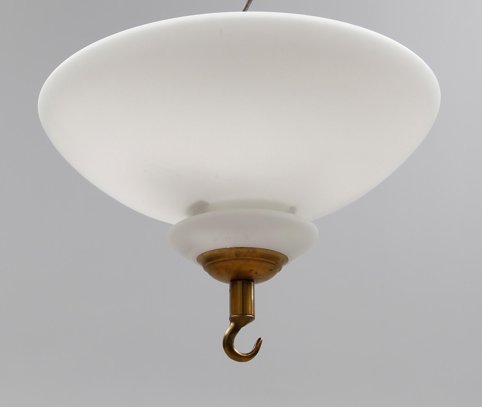 TAKPLAFOND, 1900-talets första hälft. Höjd ca 28 cm.