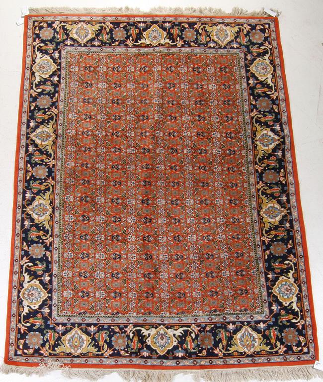 MATTA, orientalisk. Ca 115 x 169.