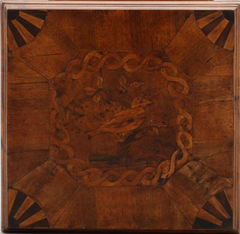 GUERIDON, delvis barock, 1700-tal.