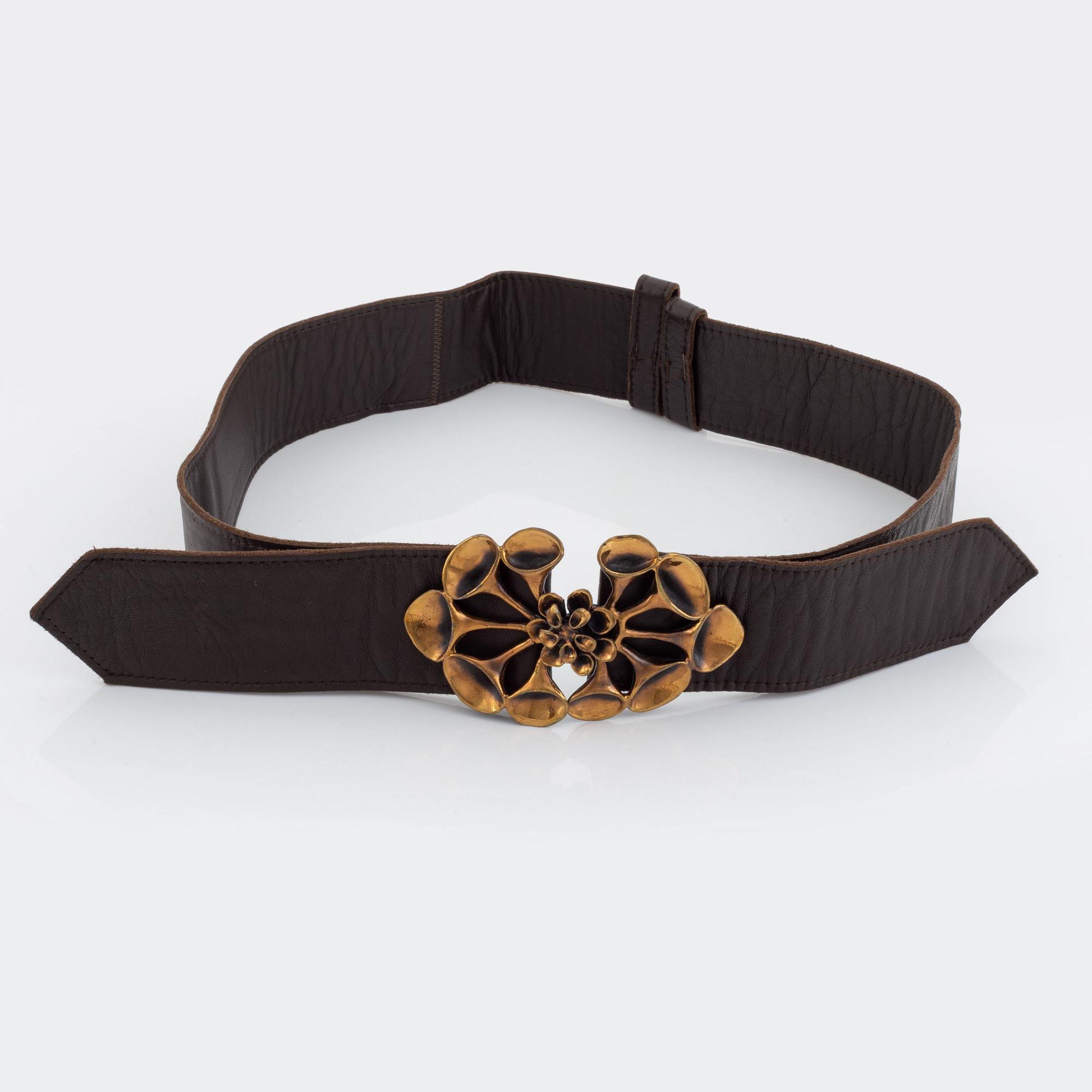 Hannu Ikonen, belt, pendant, ring, bronze.