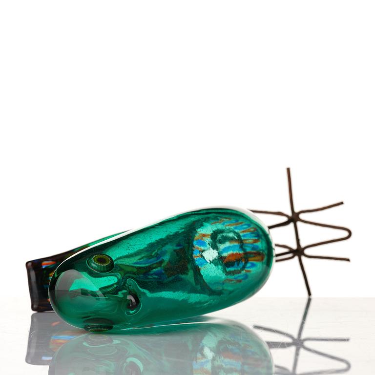 Alessandro Pianon, a "Pulcino" glass sculpture of a bird, Vistosi, Murano, Italy 1960's.