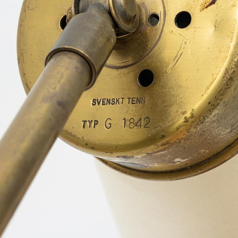 Josef Frank, golvlampa, modell 1842, Firma Svenskt Tenn.