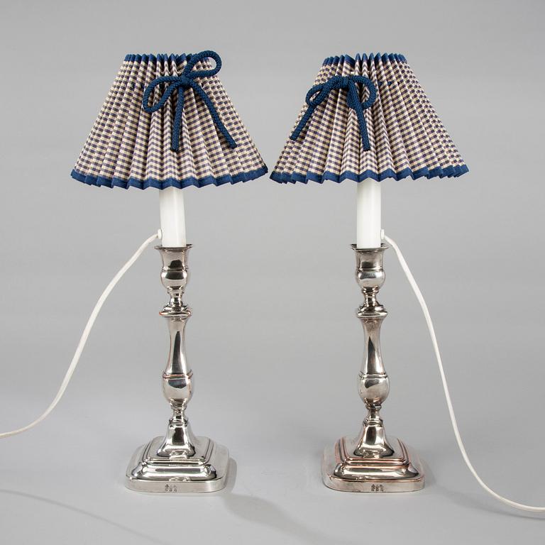 BORDSLAMPOR, ETT PAR, 1800/1900-tal.