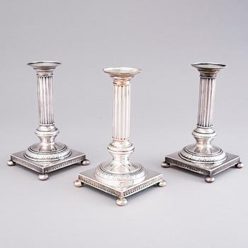 A set of three silver candlesticks, Kultateollisuus, Turku 1976 and 2001.