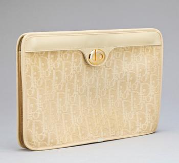 VÄSKA /KUVERTVÄSKA, Christian Dior, Paris.