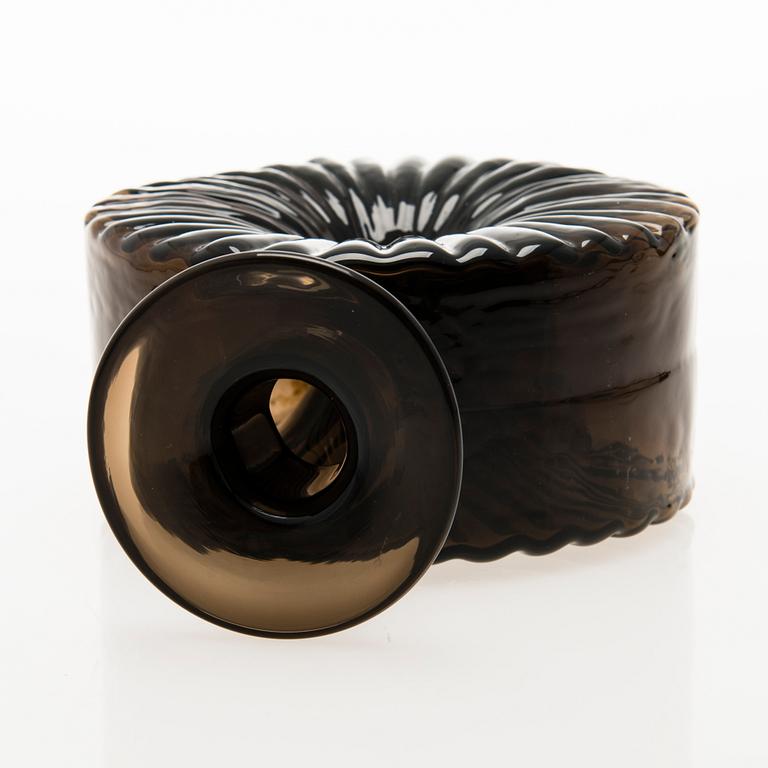 HELENA TYNELL, a 'Sun bottle' for Riihimäen Lasi Oy. In production 1964-1974.