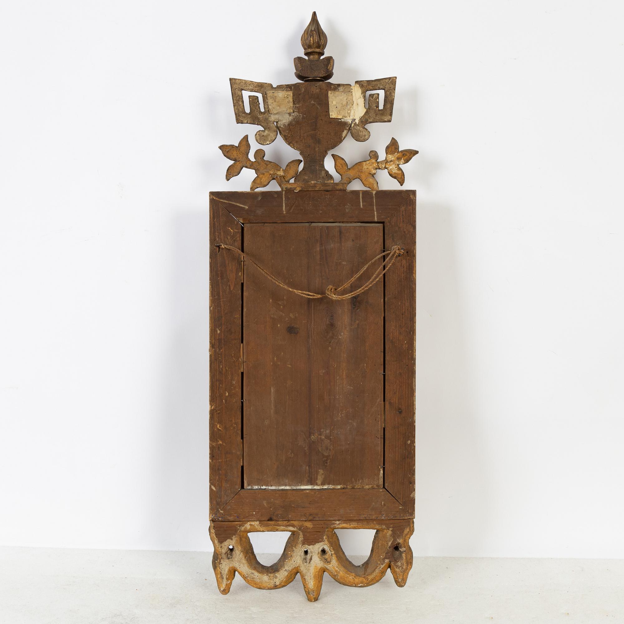 Spegel, gustaviansk, 1700-talets andra hälft.