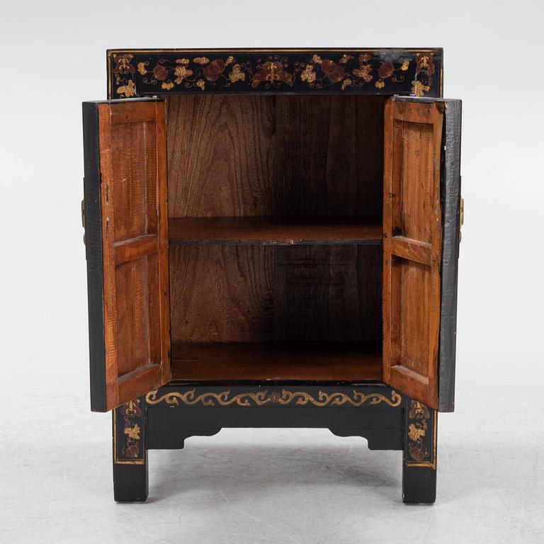 A Chinese 20th century cabinet.