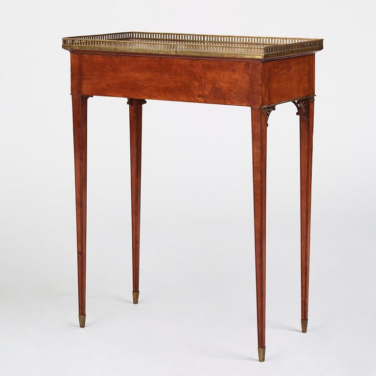 A mahogny late Gustavian table.