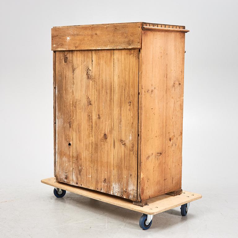 A painted pine sideboard, Jämtland, 19th Century.