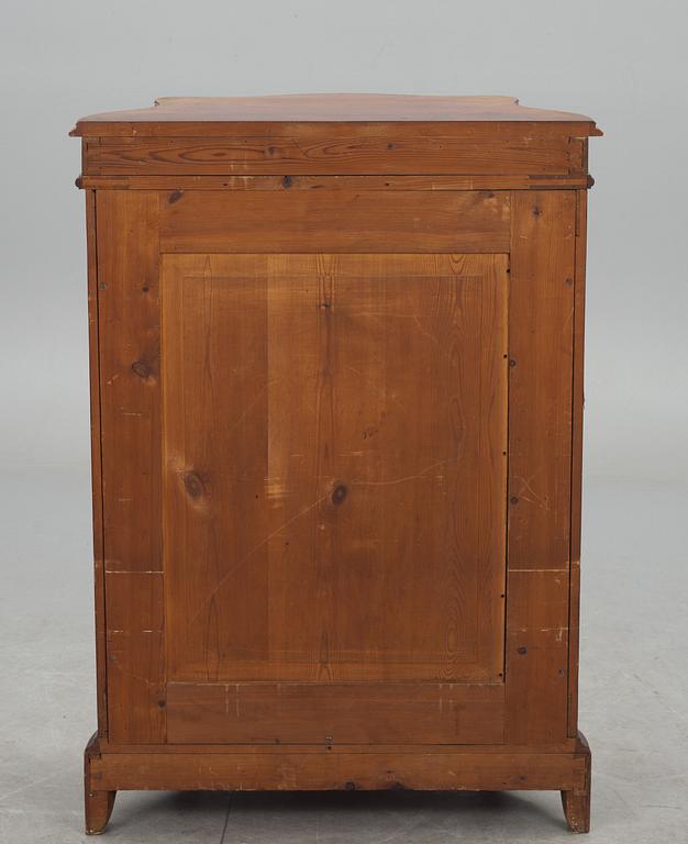 SKÅP, senempire/nyrokoko. 1800-talets mitt.