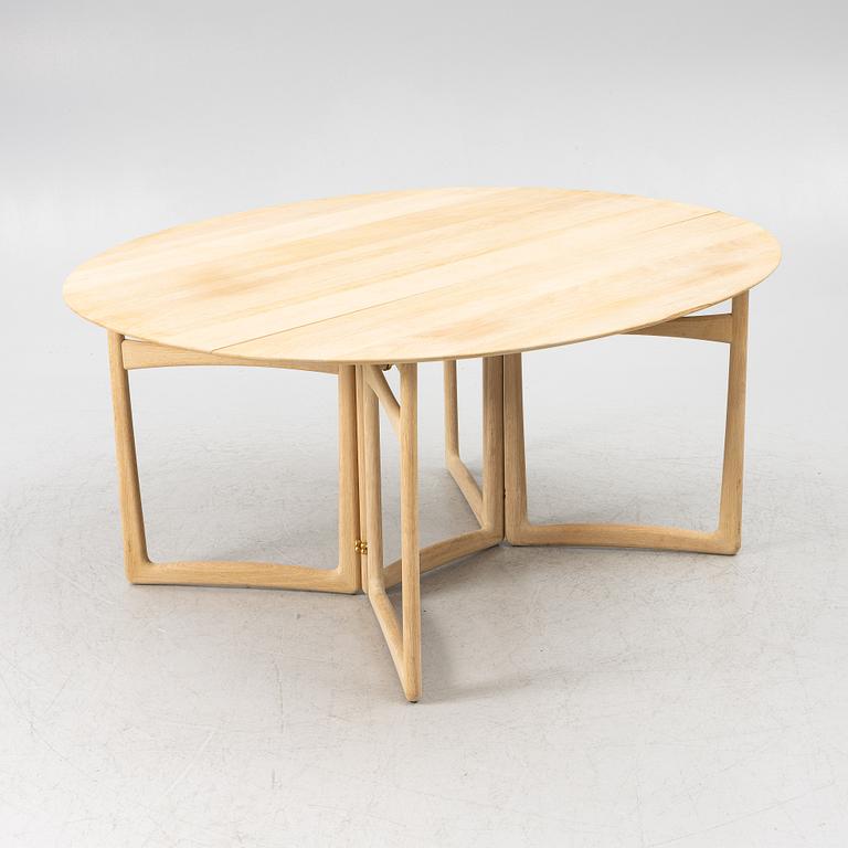 Peter Hvidt & Orla Mølgaard Nielsen, matbord, "Drop Leaf HM6", &Tradition.