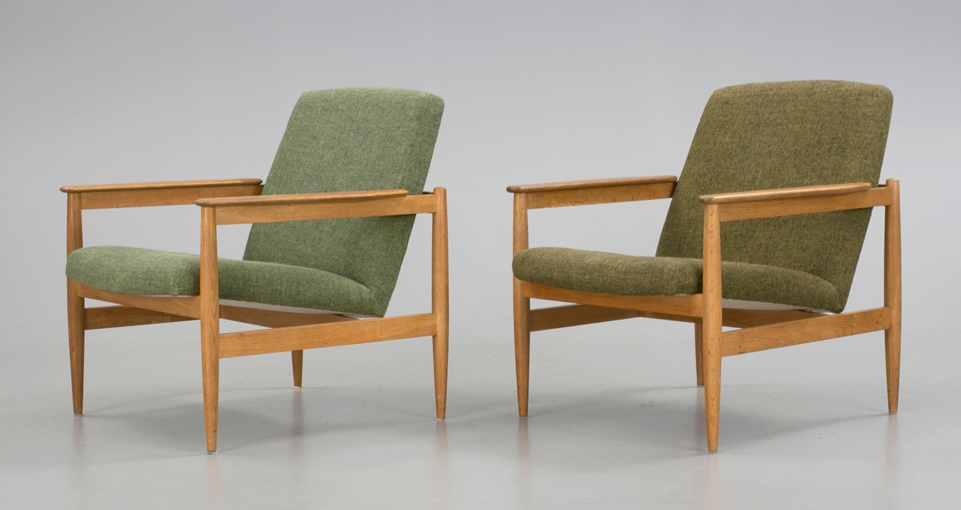 FÅTÖLJER, ett par, 1960-tal.