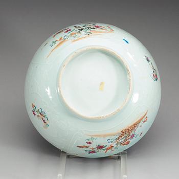 SKÅL, kompaniporslin. Qing dynastin, Qianlong (1736-95).