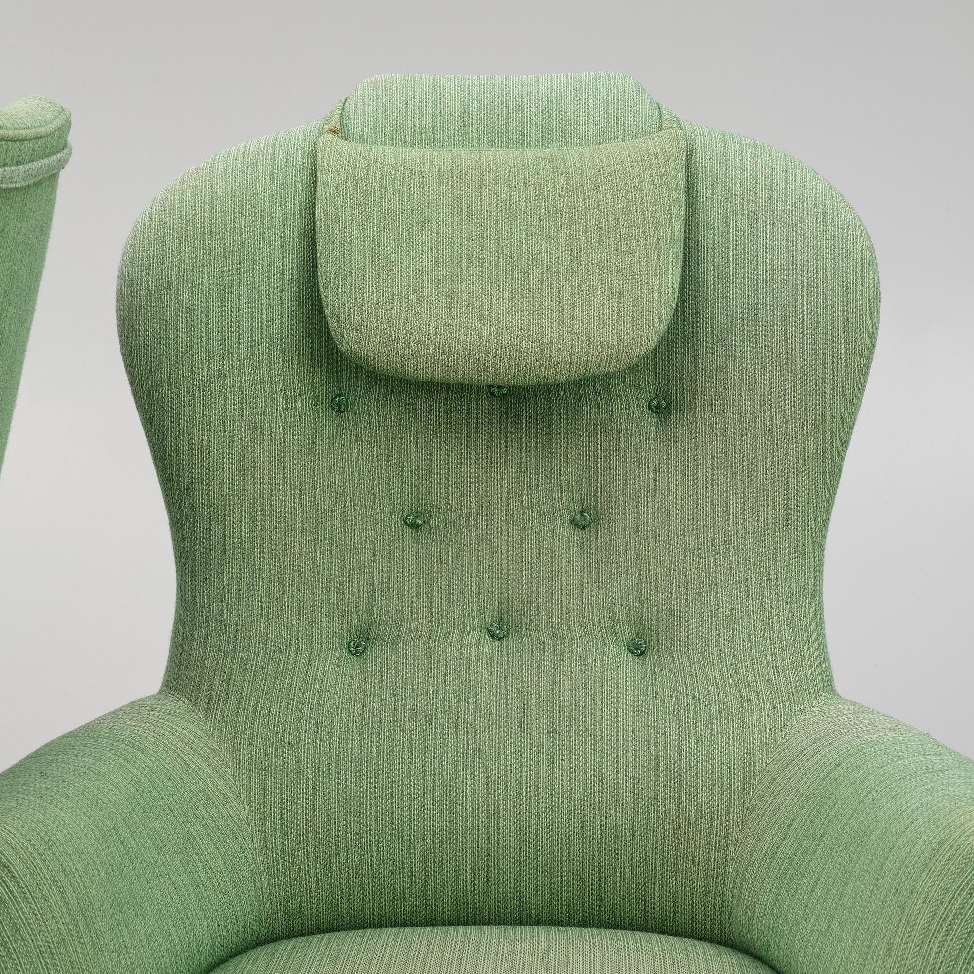 Carl Malmsten, a pair of jubilee edition "Farmor" armchairs, O.H.Sjögren, 2006.