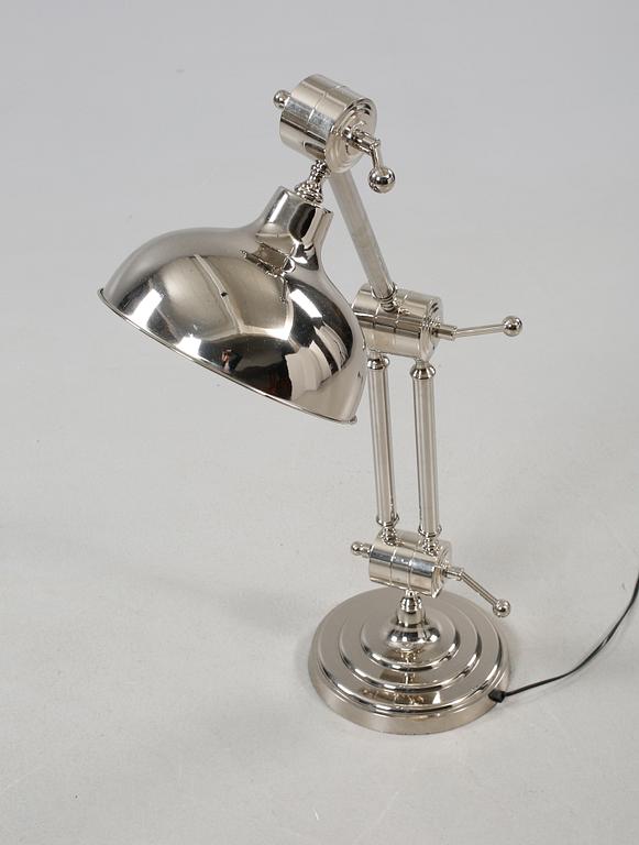 BORDSLAMPA, omkring år 2000.