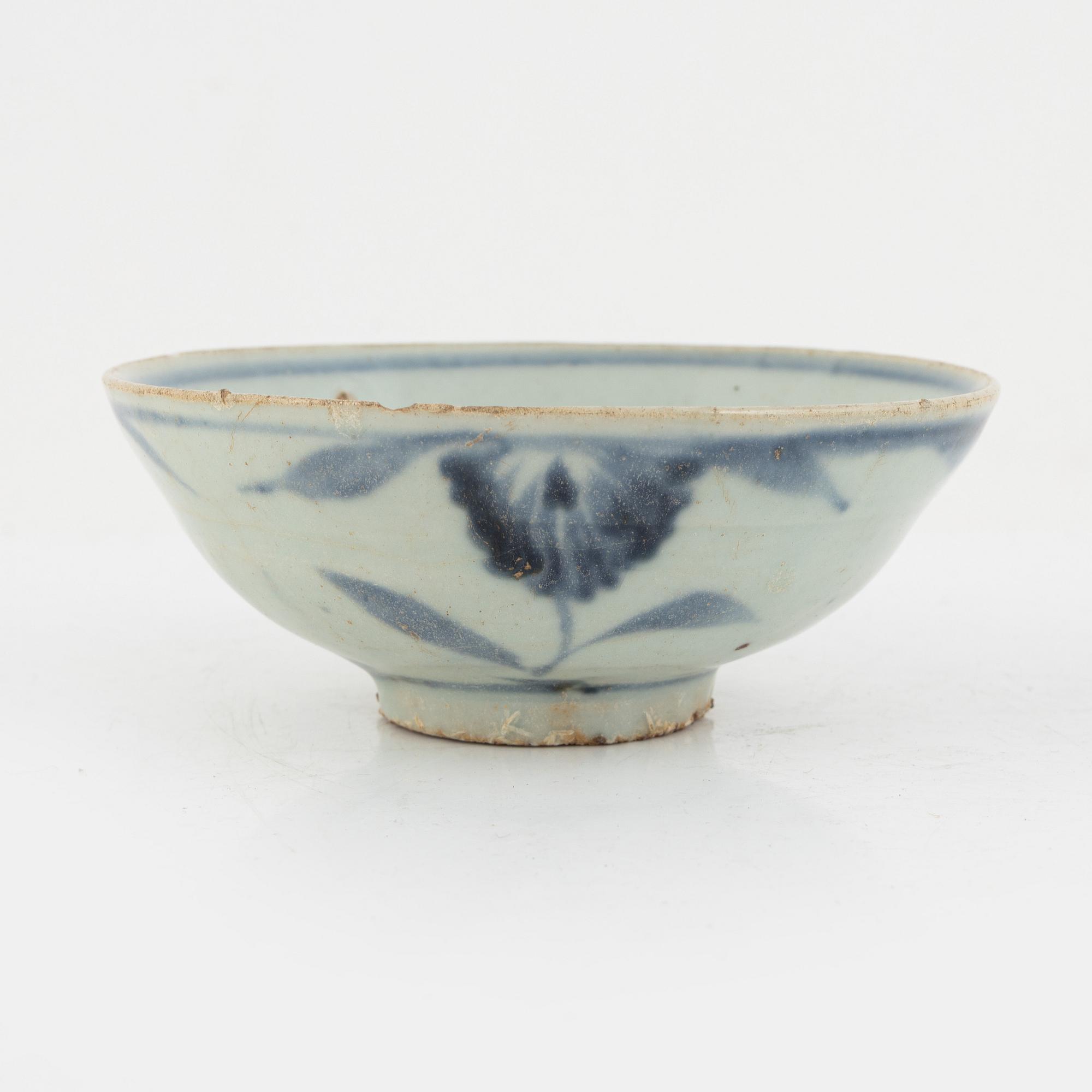 A group of thirteen cups, a bowl and a cup holder, four saucers, partly China and 18th century,