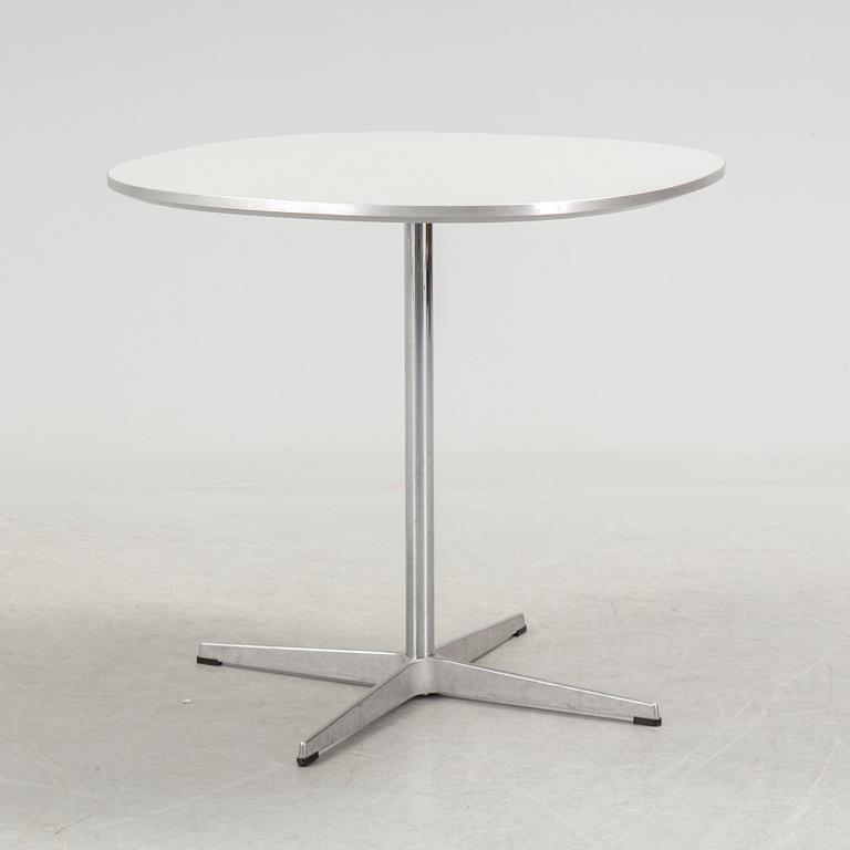 BRUNO MATHSSON & PIET HEIN, bord, för Fritz Hansen, Danmark, 2004.